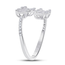 Load image into Gallery viewer, 14kt White Gold Womens Baguette Diamond Bisected Fashion Ring 5/8 Cttw
